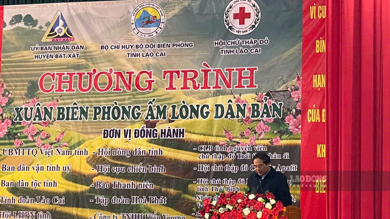 Chủ tịch UBND tỉnh Lào Cai Trịnh Xuân Trường mong nhân dân các dân tộc tiếp tục đoàn kết trong công cuộc bảo vệ biên giới.